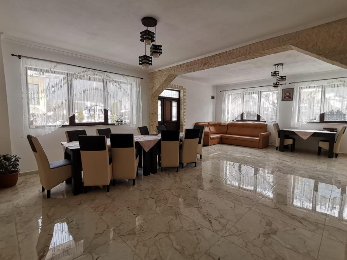 Casa Dana Olteanu Hotel มัวเยชู เด ซุส ภายนอก รูปภาพ